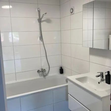 Geraeumiges Mit Weitblick 1-6 Personen דירה אימסט